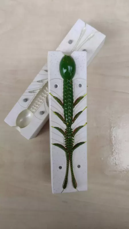 Scissor 105