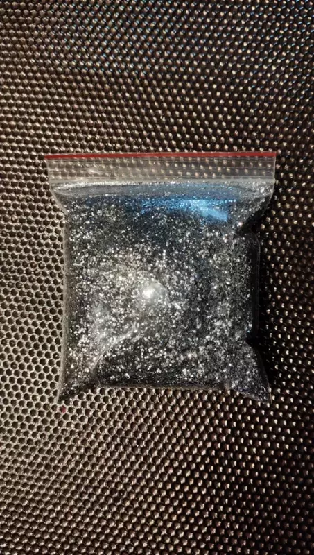 Блискітка срібло 0.6 мм - 100 гр