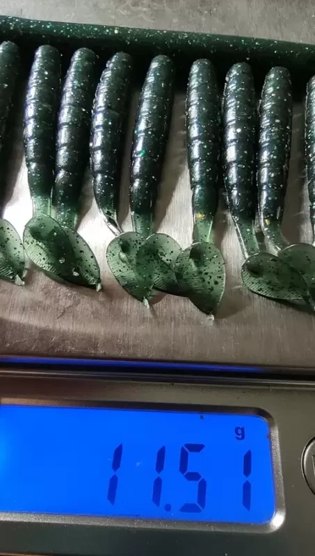 Sleek Shad 2