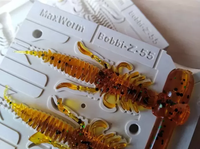 Bobbi-Z-55 (4 приманки)