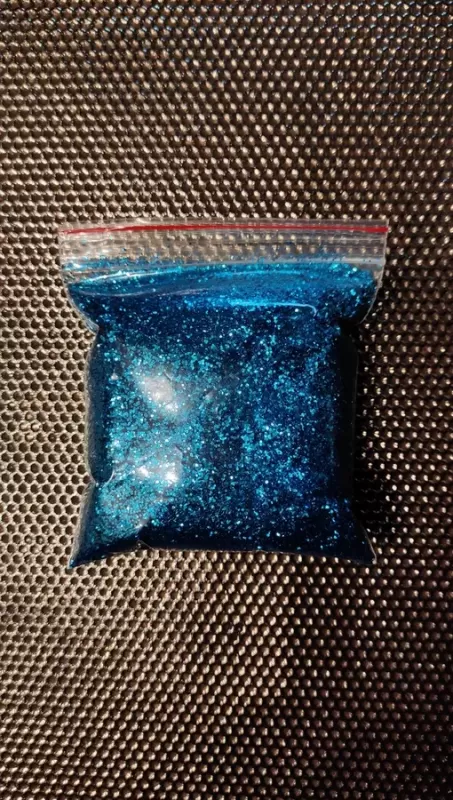 Блискітка блакитна 0.6 мм - 100 грам